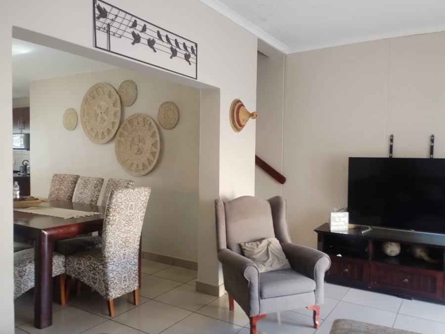 4 Bedroom Property for Sale in Waterkloof North West